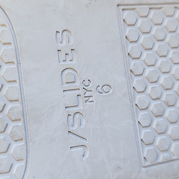 J-Slides Grey Snakeskin Lace Up Faux Leather Sneakers Size 6 - Picture 5 of 5